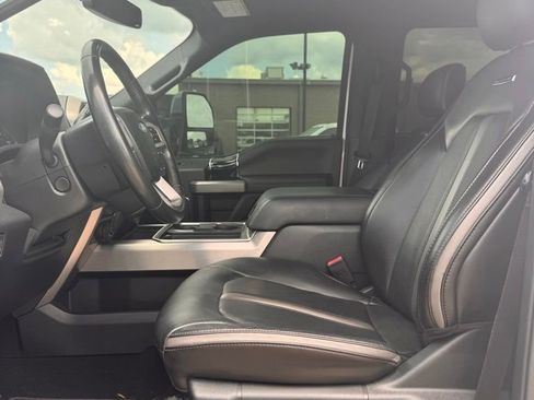 Used 2020 Ford F250 Platinum w/ FX4 Off-Road Package AWD/4WD image 6