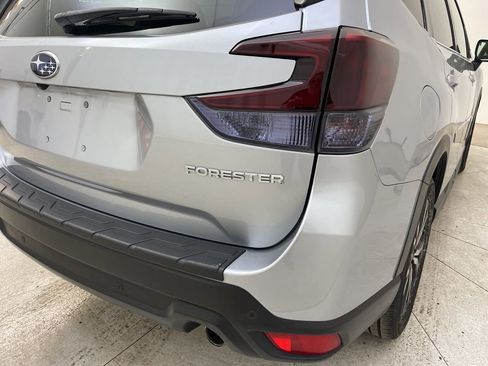 Used 2022 Subaru Forester Limited w/ Popular Package #3 image 14