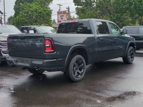 New 2026 RAM 1500 4x4 Crew Cab image 7