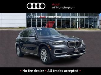 Used 2022 BMW X5 xDrive40i w/ Premium Package AWD/4WD video 1
