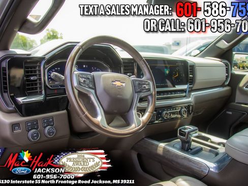 Used 2023 Chevrolet Silverado 1500 LTZ AWD/4WD image 8