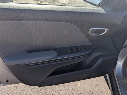 New 2025 Kia K4 LXS image 14