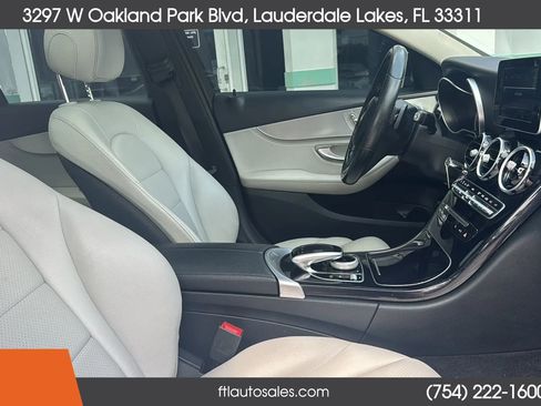 Used 2015 Mercedes-Benz C 300 4MATIC Sedan image 37