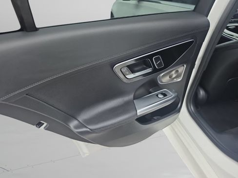 Used 2022 Mercedes-Benz C 300 4MATIC Sedan w/ Pinnacle Trim Package image 27