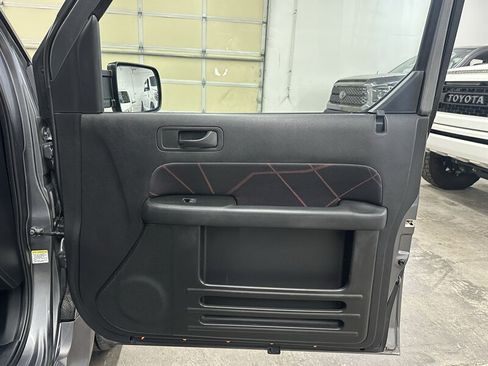 Used 2009 Honda Element SC image 37