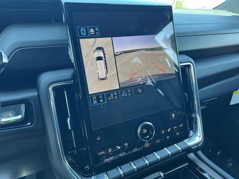 New 2026 GMC Yukon XL Denali w/ Advanced Technology Package RWD image 19