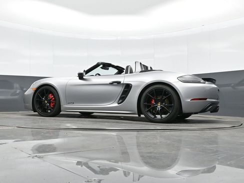Certified 2019 Porsche 718 Boxster GTS image 35