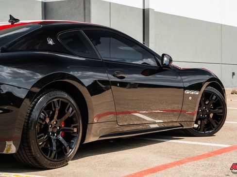 Used 2018 Maserati GranTurismo Sport RWD image 46