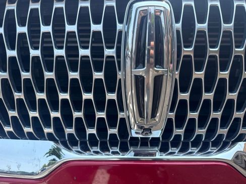Used 2020 Lincoln Aviator Reserve w/ Equipment Group 202A AWD/4WD image 4