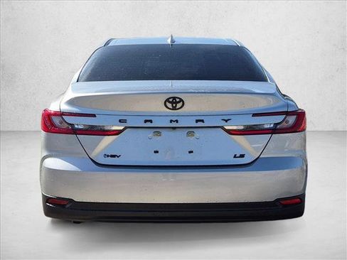 Used 2025 Toyota Camry LE FWD image 6