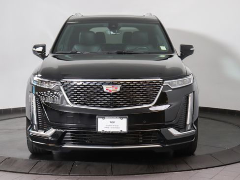 Used 2024 Cadillac XT6 Premium Luxury w/ Technology Package AWD/4WD image 10