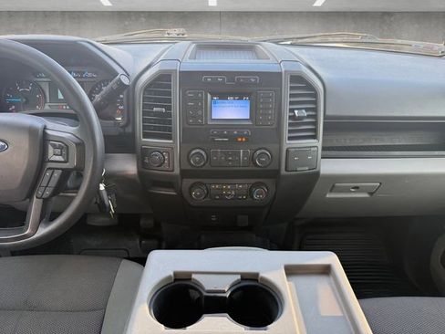 Certified 2022 Ford F250 XL w/ STX Appearance Package image 3
