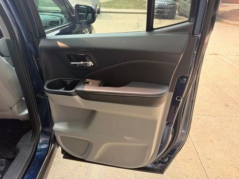 Used 2018 Honda Ridgeline RTL-E image 23