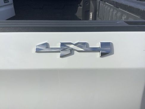 Used 2021 GMC Sierra 1500 SLE image 13