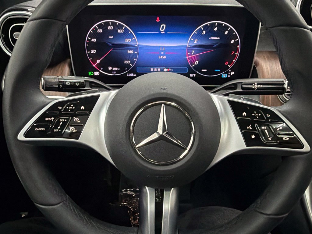Used 2026 Mercedes-Benz GLC 300 4MATIC image 11