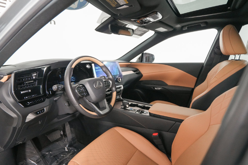 Certified 2025 Lexus RX 350 Premium FWD image 9
