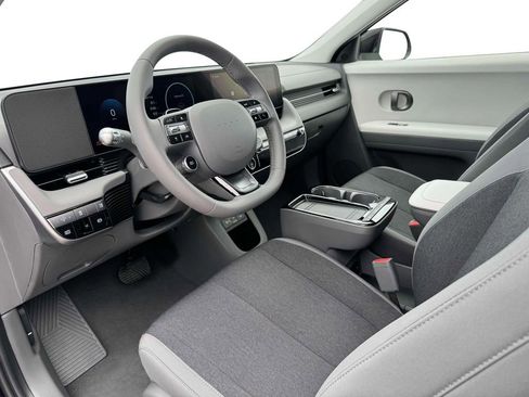 New 2026 Hyundai Ioniq 5 SE AWD/4WD image 14