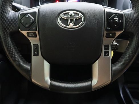 Used 2022 Toyota Tacoma SR5 w/ Technology Package RWD image 23