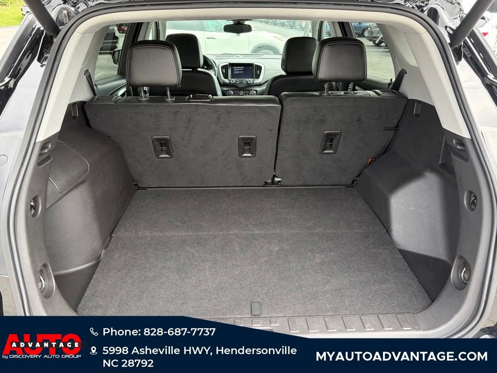 Used 2024 GMC Terrain SLT AWD/4WD image 28