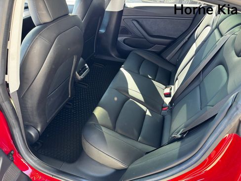 Used 2018 Tesla Model 3 Long Range image 12