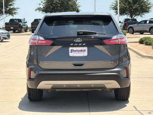 Used 2022 Ford Edge SEL w/ Convenience Package AWD/4WD image 6