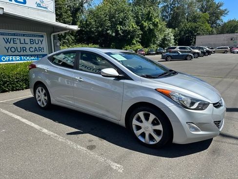 Used 2012 Hyundai Elantra Limited FWD image 3
