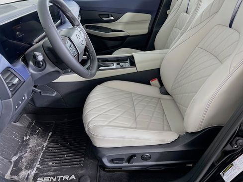 New 2026 Nissan Sentra SL w/ Floor Mat Package FWD image 3