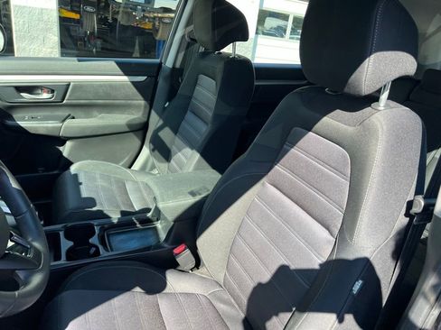 Used 2019 Honda CR-V LX image 14