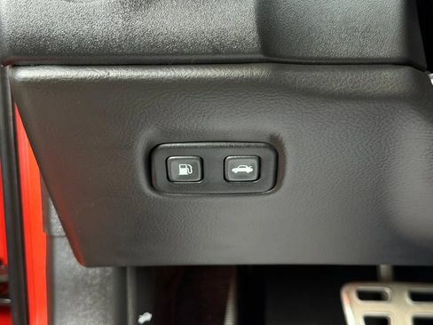 Used 2012 Chevrolet Corvette Coupe RWD image 23