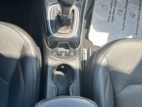 Used 2020 Jeep Compass Limited AWD/4WD image 23