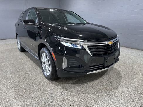 Used 2024 Chevrolet Equinox LT AWD/4WD image 1