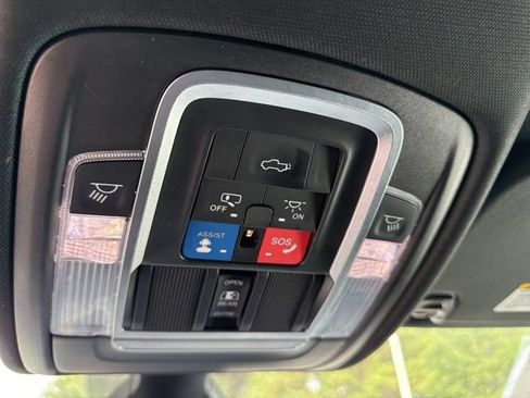 Used 2020 RAM 1500 Limited AWD/4WD image 59