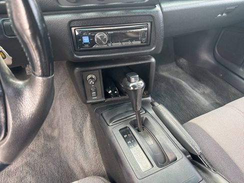 Used 1994 Chevrolet Camaro Z28 RWD image 16