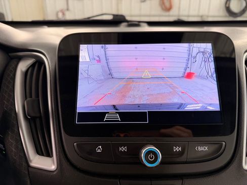 Used 2024 Chevrolet Malibu LT image 23