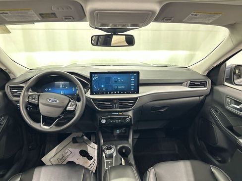 Used 2023 Ford Escape Platinum AWD/4WD image 19