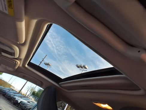 Certified 2025 Subaru Crosstrek 2.0i Premium image 3