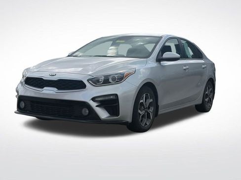 Used 2019 Kia Forte LXS image 14