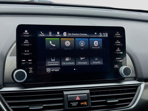 Used 2022 Honda Accord Sport image 9