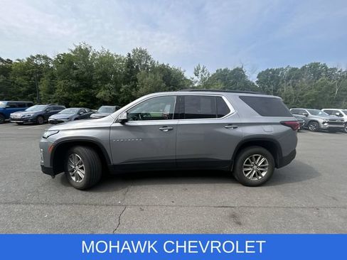 Used 2024 Chevrolet Traverse LT AWD/4WD image 2