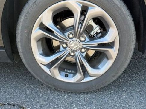 Used 2023 Honda Accord EX image 11