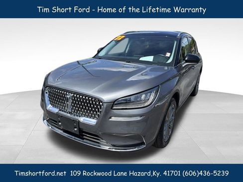 Used 2022 Lincoln Corsair AWD w/ Premium Package image 3