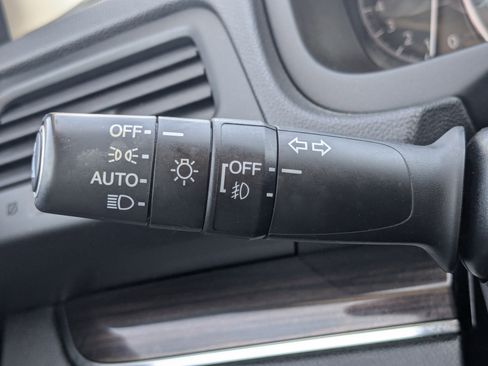 Used 2015 Honda CR-V Touring image 32