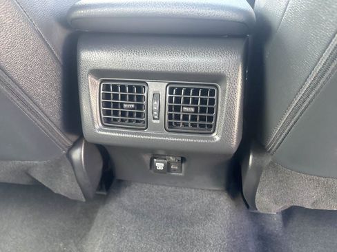 Used 2025 Toyota Camry SE FWD image 16