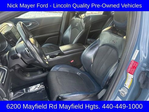 Used 2015 Chrysler 200 S image 20