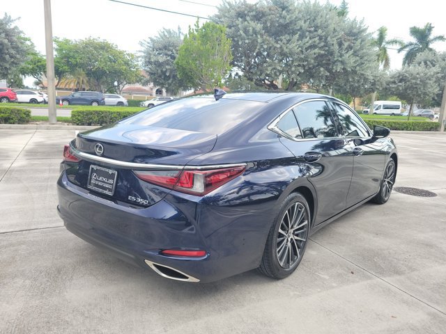 Used 2024 Lexus ES 350 w/ Premium Package FWD image 8