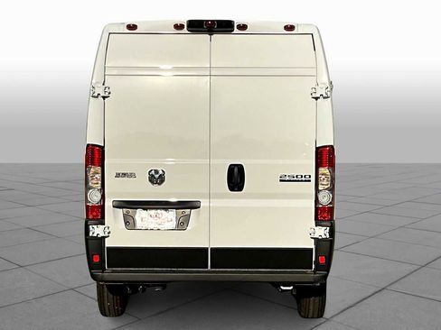 New 2026 RAM ProMaster 2500 w/ Convenience Group FWD image 5
