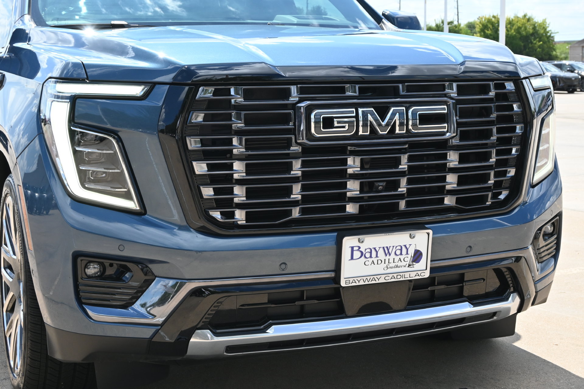 Used 2026 GMC Yukon XL Denali Ultimate AWD/4WD image 28