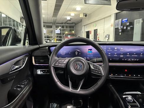 Used 2025 Buick Envision Sport Touring AWD/4WD image 34