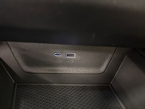 New 2026 Chevrolet Equinox ACTIV w/ Convenience Package III image 24