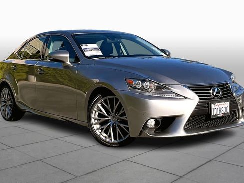 Used 2014 Lexus IS 250 w/ Luxury Package w/Gray Wood image 2